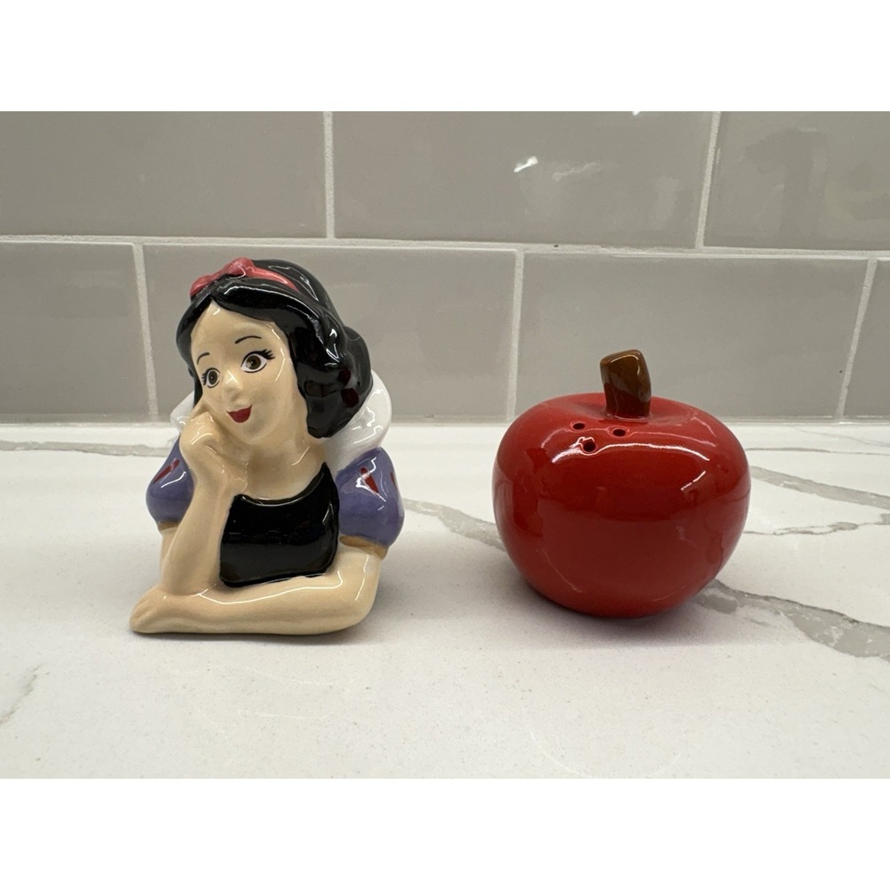 Disney Snow White Poison Apple Salt And Pepper Shakers Set - Brand New in Box